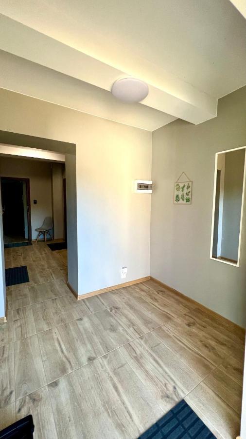 Aparthotel W Dolinie Stawow Zator By Housine Las Esterno foto